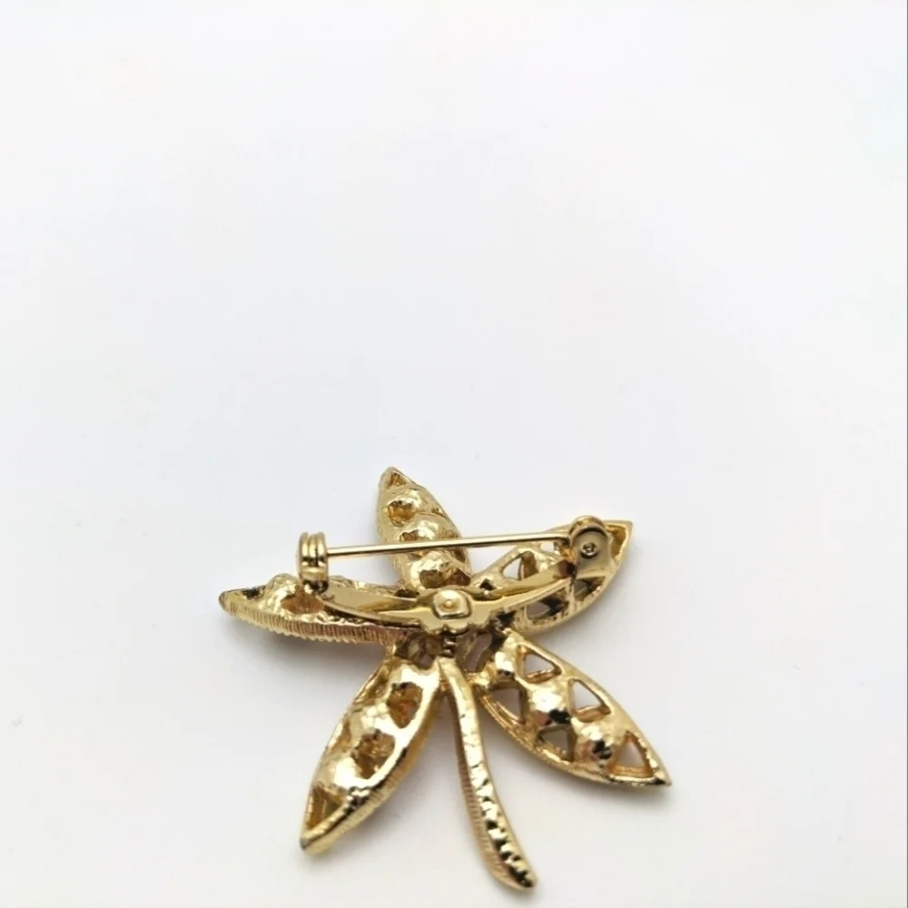 Vintage 70s Flower Brooch Red White Blue